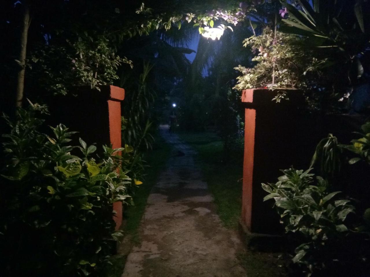 Molleh Guest House Pemuteran Eksteriør billede